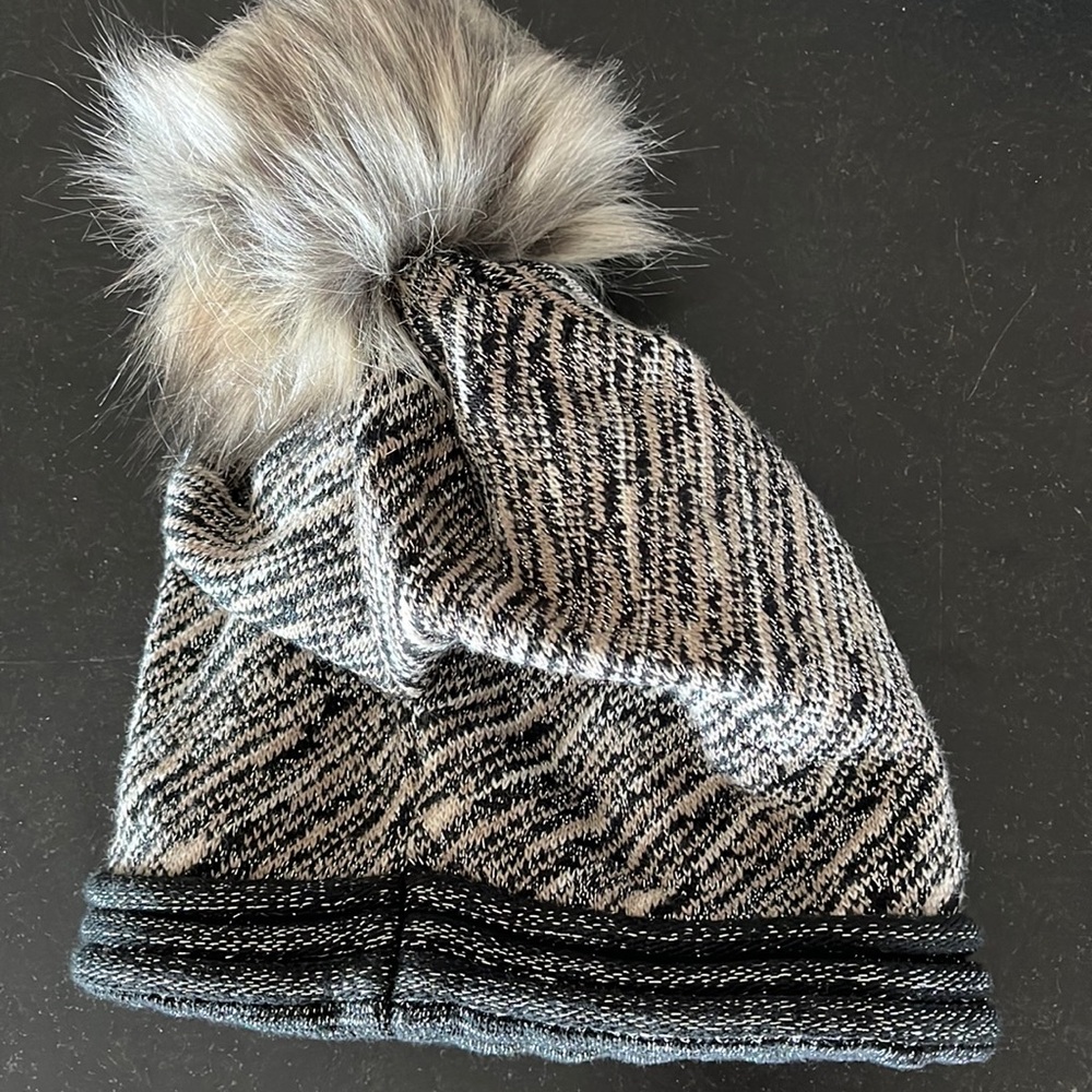 Flannel lined knit ski hat. Metallic weave. Unique